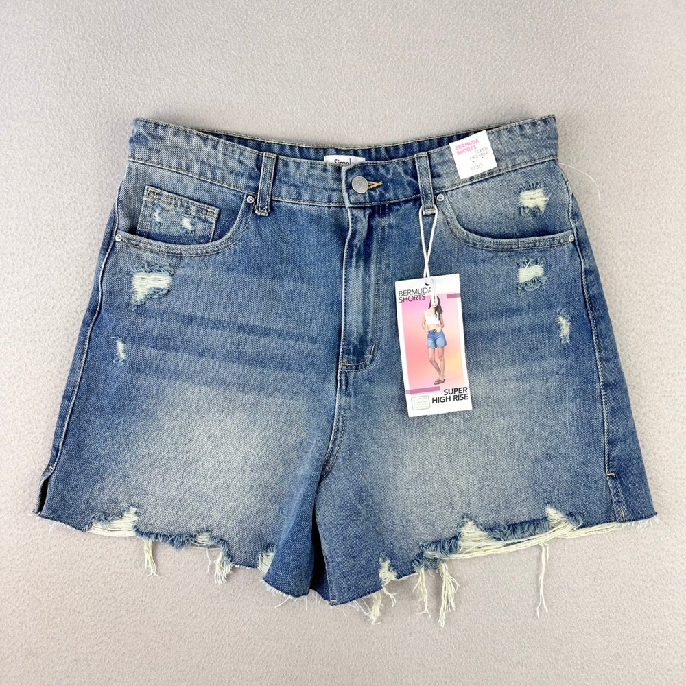 Simple Society Super High Rise Bermuda Jean Shorts NWT sz‎ 11/30 Blue Distressed